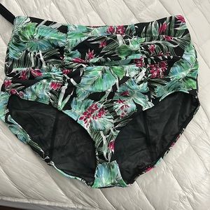 2/$10 Torrid swim bottoms